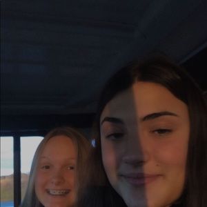 Meet your Posher, Delaney